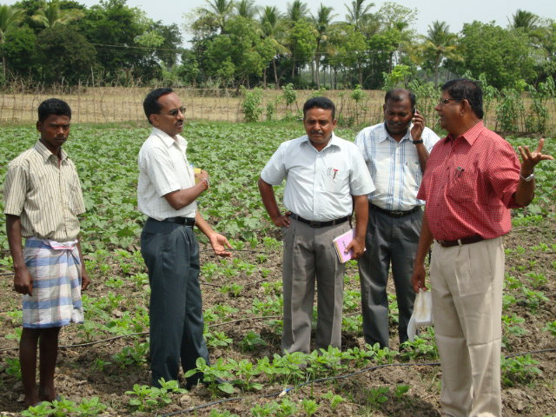 farmers_pf_06_technical_visit
